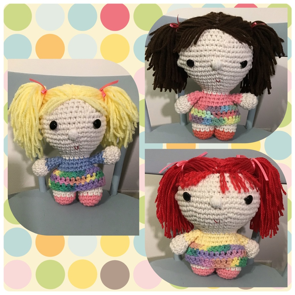 Small big headed dolls, blond, brunette, and red head