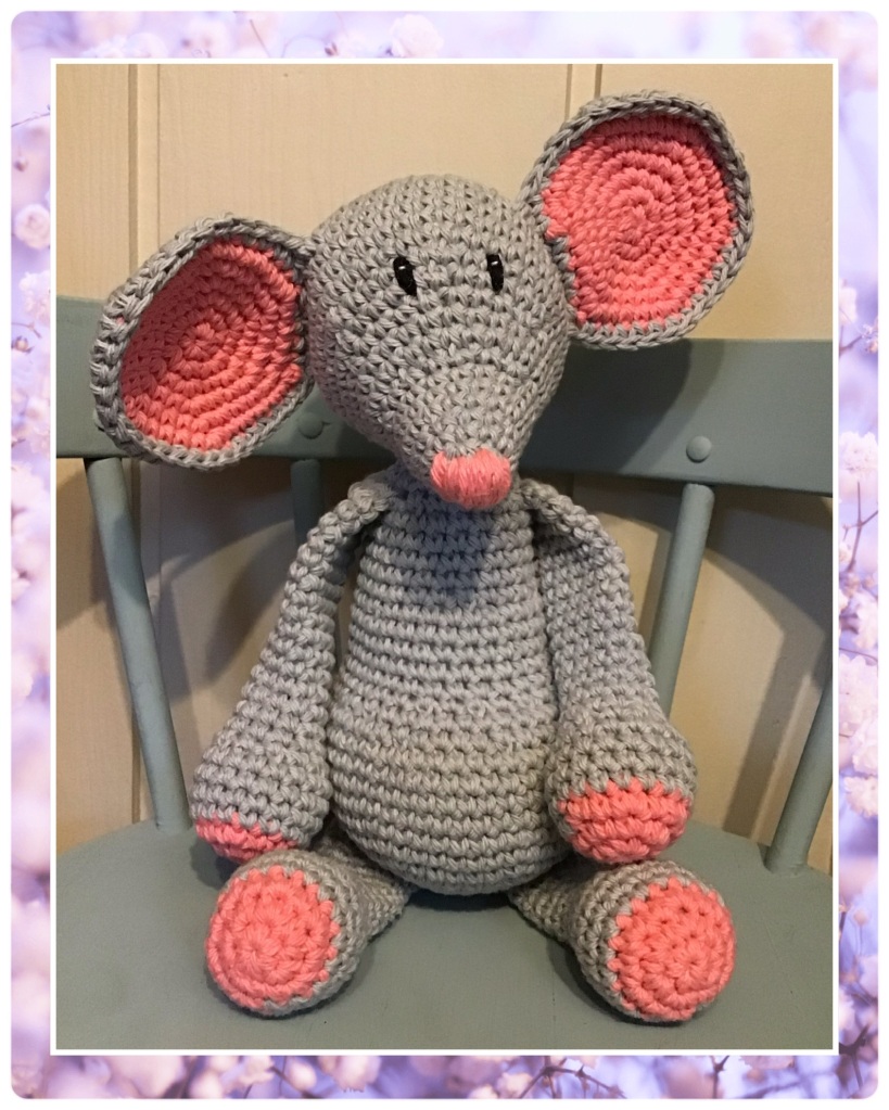 Mouse stuffie in soft grey