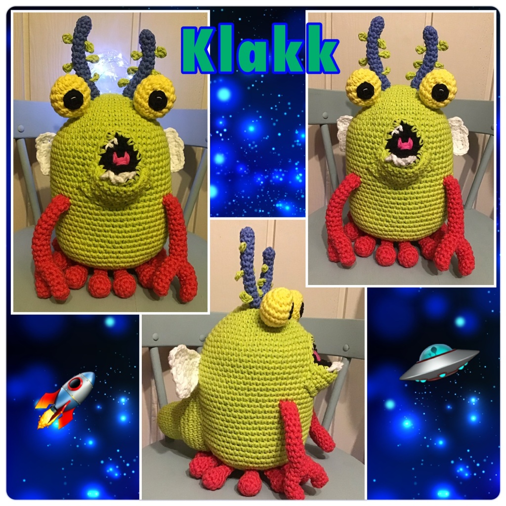 Klakk stuffie (bumblebee wormy looking guy from "Bug eyed monster'# invade the earth"
